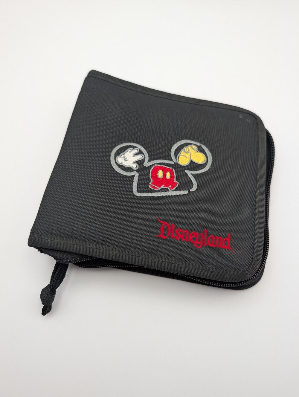 Disneyland Zipper Binder for CDs, DVD Holder - Mickey Ears, Vintage 90s